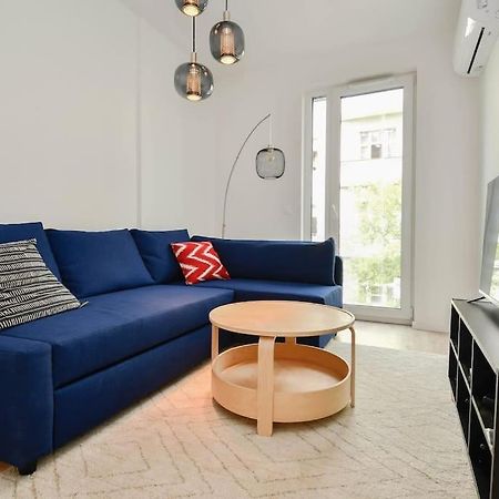 New Modern Apartment In City Center 브라티슬라바 외부 사진